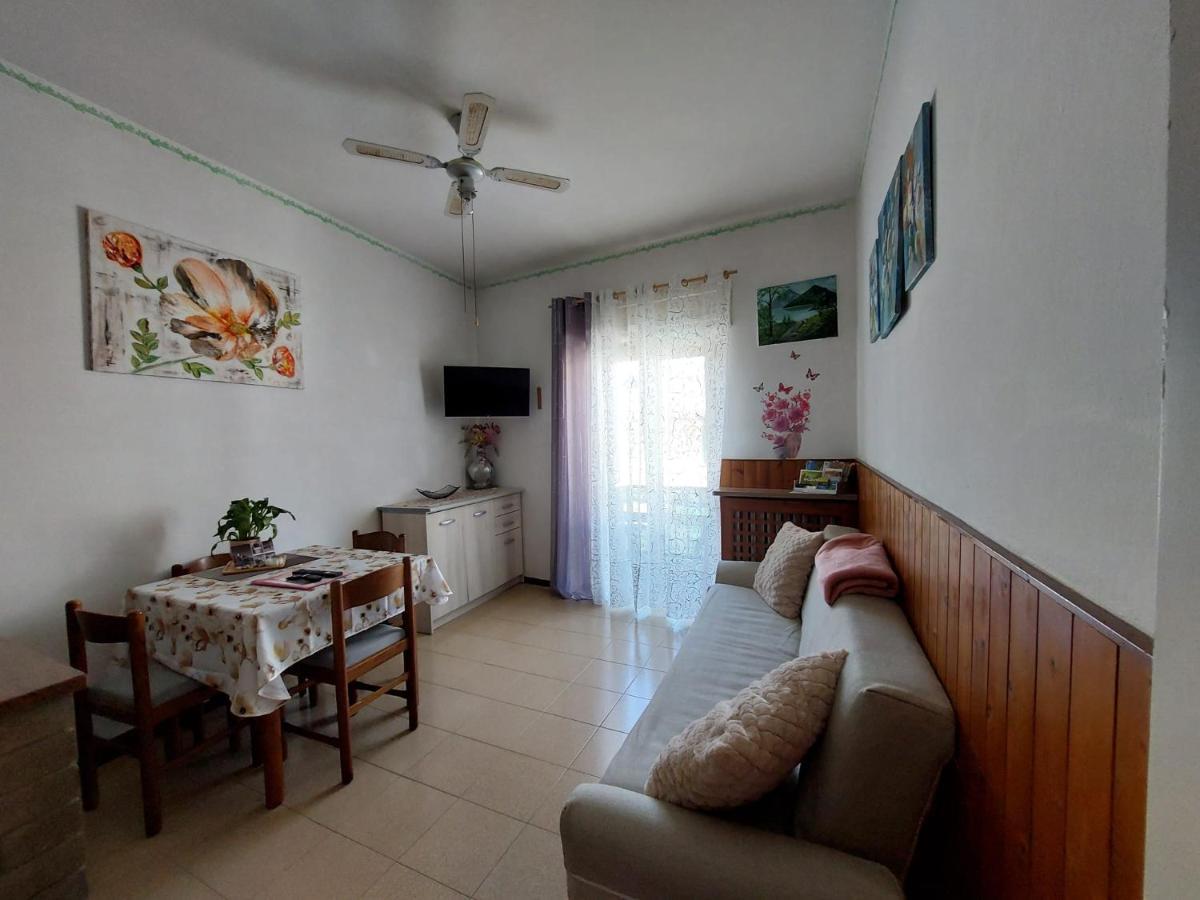 Natali Appartamens Malcesine Luaran gambar